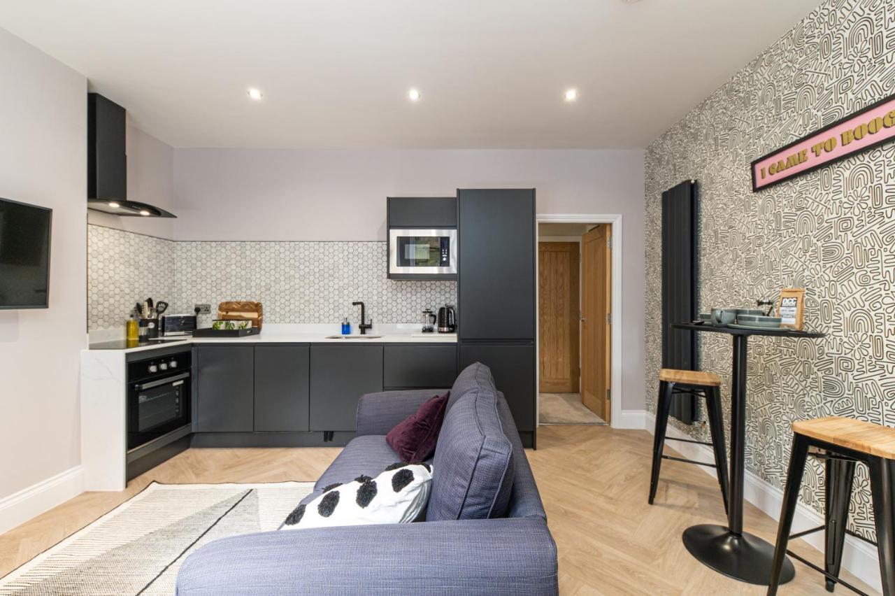Chelmsford Lofts - High-Spec Luxury Apartments Jesmond エクステリア 写真