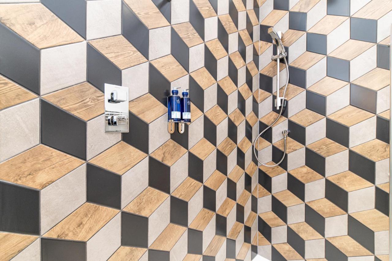 Chelmsford Lofts - High-Spec Luxury Apartments Jesmond エクステリア 写真